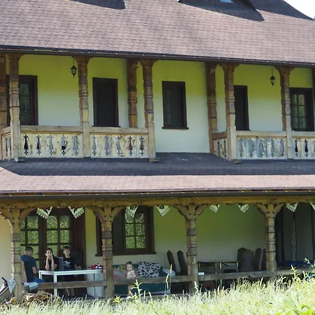 Alloggio per agriturismo Pensiunea Sanziene
