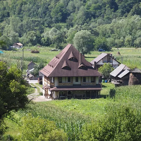 Pensiunea Sanziene