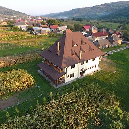 Feriegård Pensiunea Sanziene Strîmtura